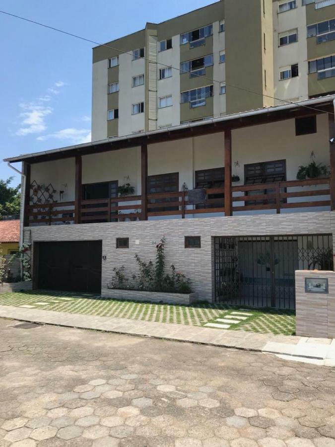 Pousada Central Nany Jaraguá do Sul Buitenkant foto